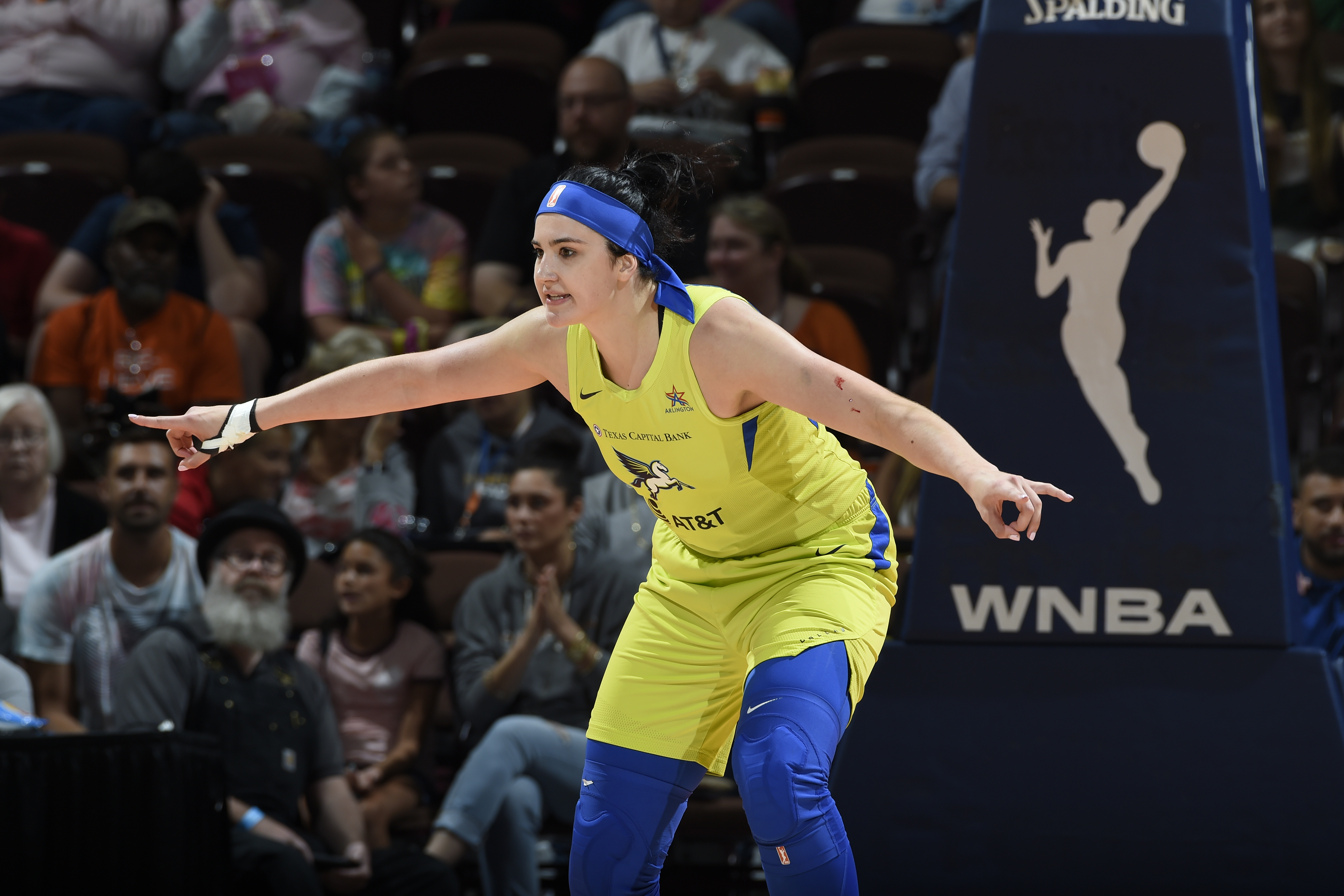 Dallas Wings Player Returns From Hungary, Self-Quarantines and Prepares for Season