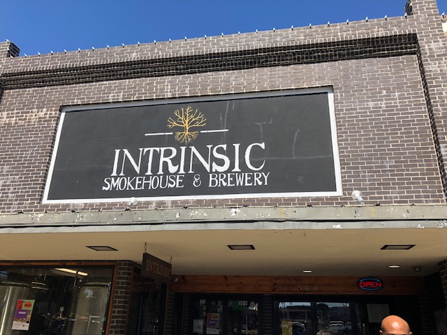 Garland NAACP Partners with Intrinsic Smokehouse and Brewery