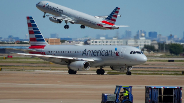 An American Airlines plane