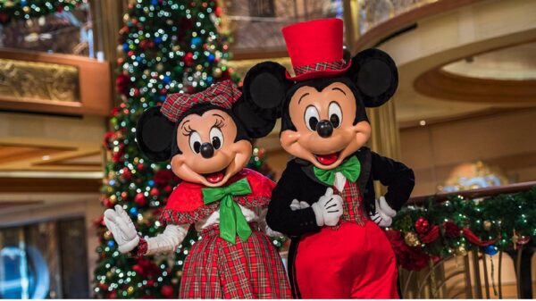 Holidays at the Disneyland Resort