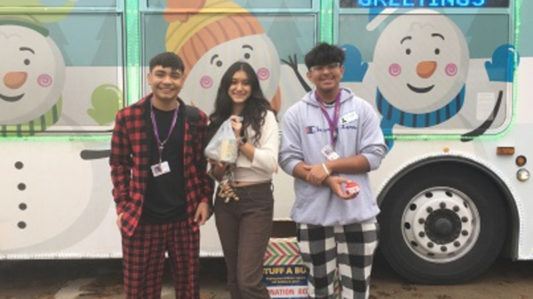 Dallas College students participate in Dart's Stuff the Bus