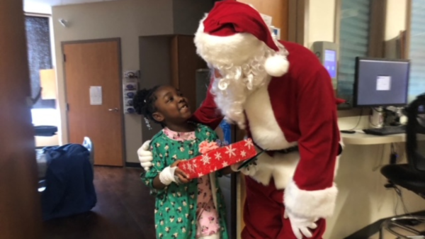 Santa visited the Parkland Burn Center