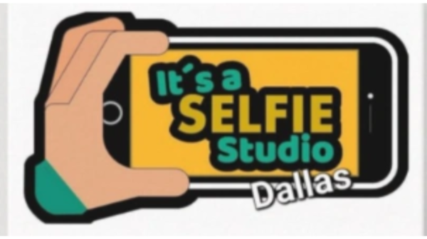 It's a Selfie Studio Dallas